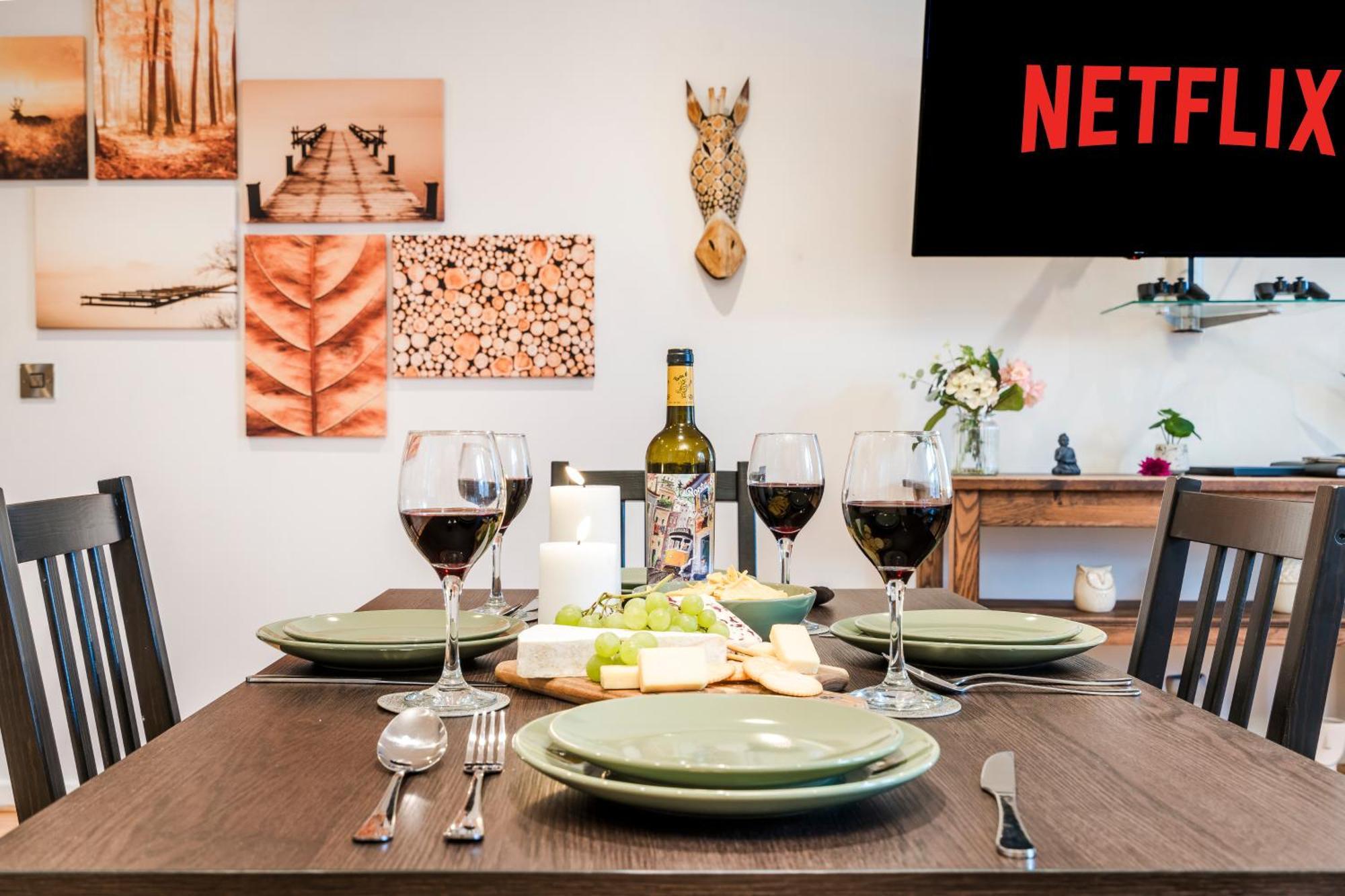 Cavern Quarters, Beautiful Two Bedroom City Centre Apartment By Garudy Serviced Apartments And Short Lets - Perfect For Longer Stays リヴァプール エクステリア 写真